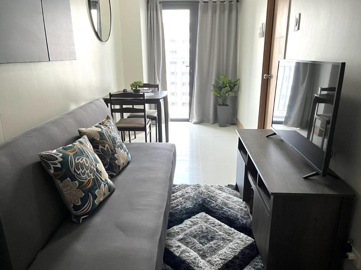 Shore 3 Residences, Tower 1 Mall Of Asia Complex, Pasay City, Metro Mania มะนิลา ภายนอก รูปภาพ